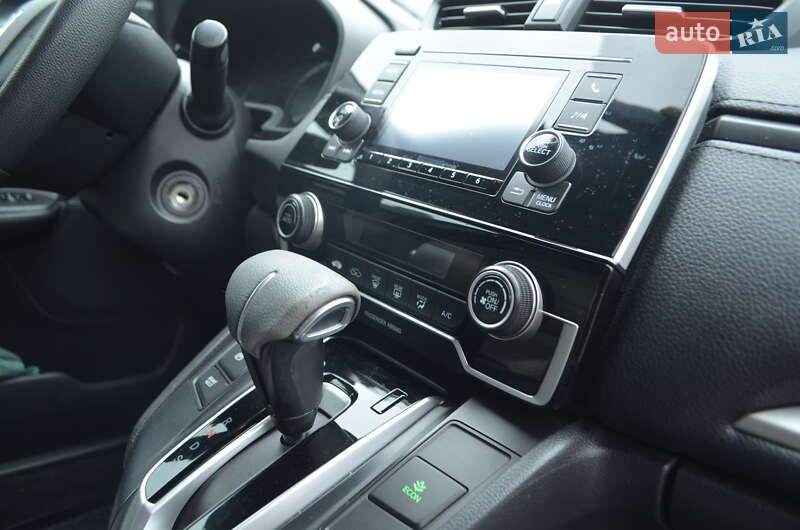 Позашляховик / Кросовер Honda CR-V 2017 в Самборі