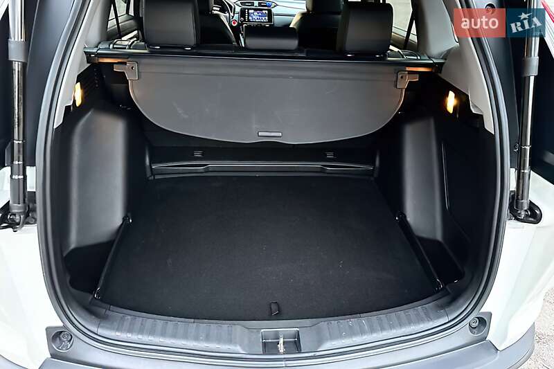 Позашляховик / Кросовер Honda CR-V 2017 в Києві фото 32 Позашляховик / Кросовер Honda CR-V 2017 в Києві