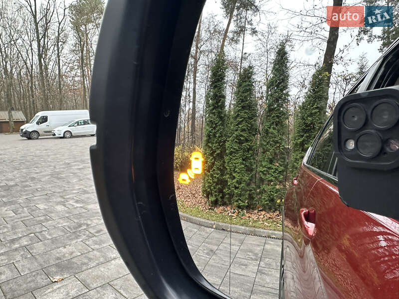 Внедорожник / Кроссовер Honda CR-V 2016 в Луцке