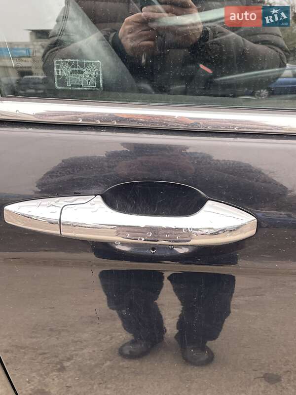 Позашляховик / Кросовер Honda CR-V 2010 в Дніпрі