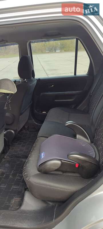 Внедорожник / Кроссовер Honda CR-V 2005 в Каневе