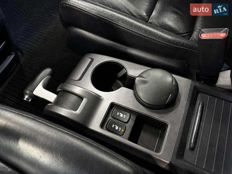 Внедорожник / Кроссовер Honda CR-V 2008 в Киеве фото 36 Внедорожник / Кроссовер Honda CR-V 2008 в Киеве