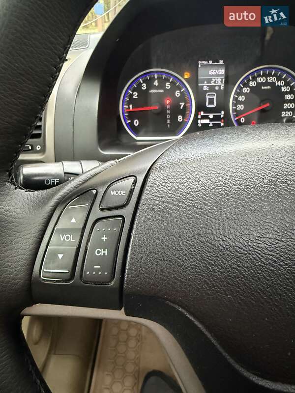 Позашляховик / Кросовер Honda CR-V 2008 в Києві