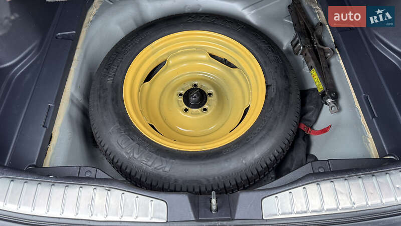 Позашляховик / Кросовер Honda CR-V 2011 в Полтаві