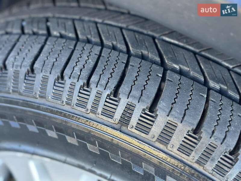 Позашляховик / Кросовер Honda CR-V 2012 в Дрогобичі