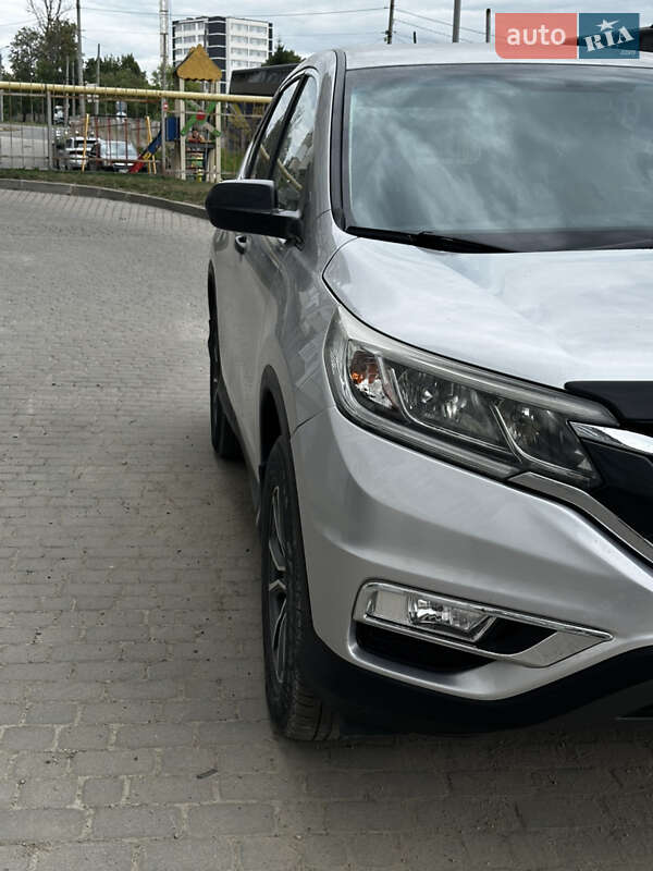 Внедорожник / Кроссовер Honda CR-V 2016 в Ивано-Франковске фото 3 Внедорожник / Кроссовер Honda CR-V 2016 в Ивано-Франковске