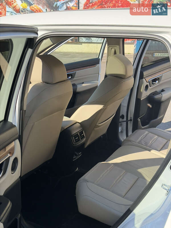 Внедорожник / Кроссовер Honda CR-V 2021 в Одессе