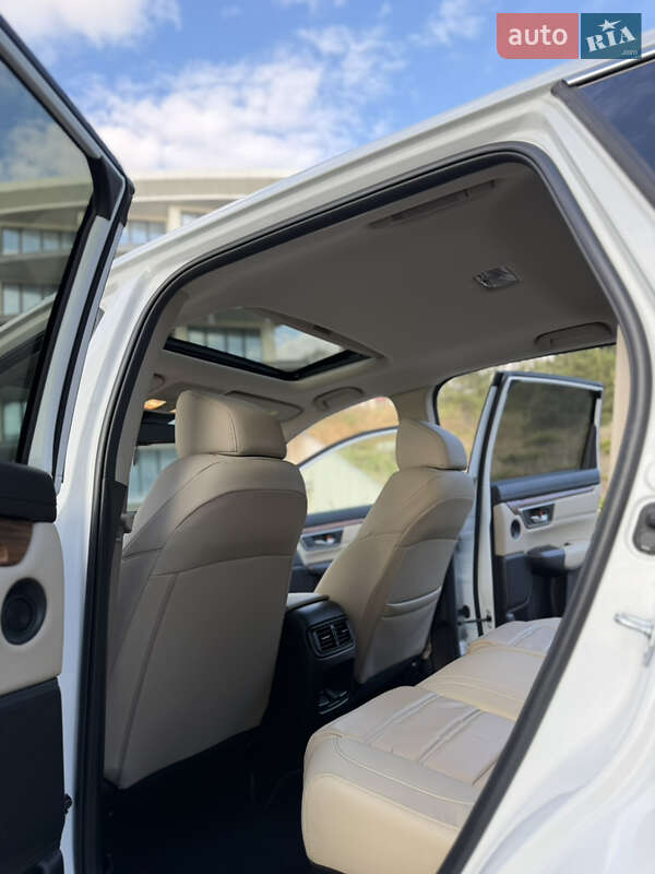 Внедорожник / Кроссовер Honda CR-V 2021 в Одессе