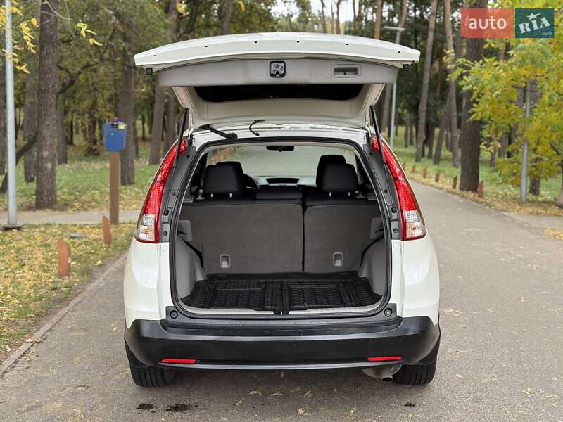 Позашляховик / Кросовер Honda CR-V 2015 в Києві
