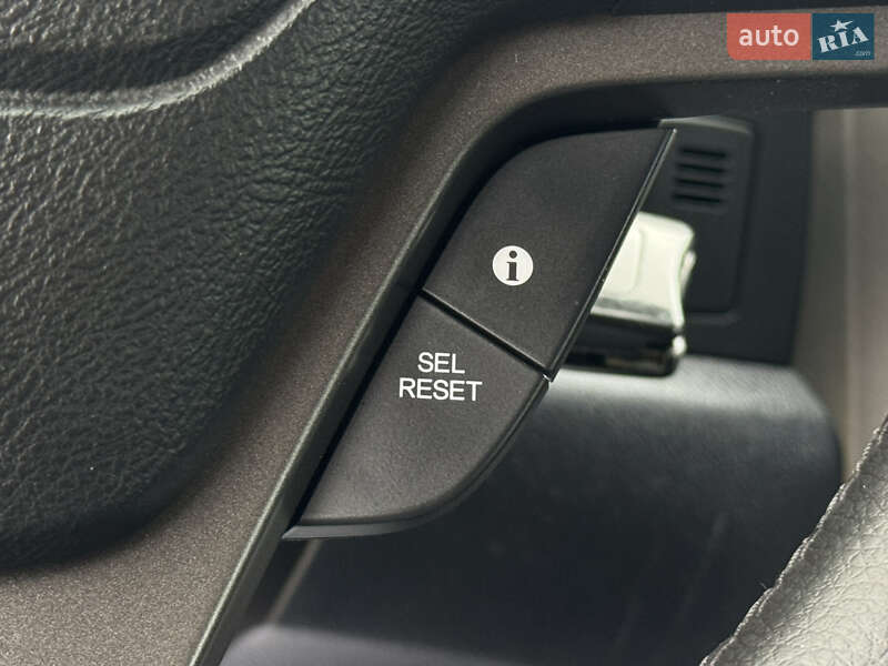 Внедорожник / Кроссовер Honda CR-V 2012 в Дрогобыче