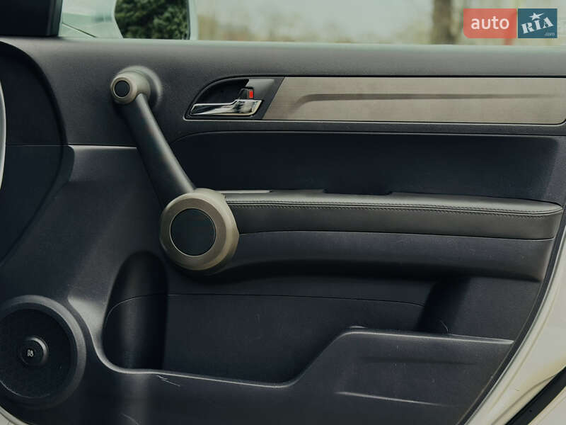 Внедорожник / Кроссовер Honda CR-V 2012 в Дрогобыче