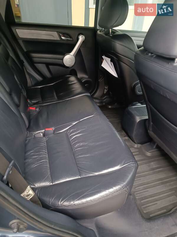 Позашляховик / Кросовер Honda CR-V 2007 в Южноукраїнську