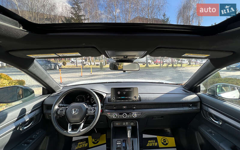 Внедорожник / Кроссовер Honda CR-V 2023 в Львове