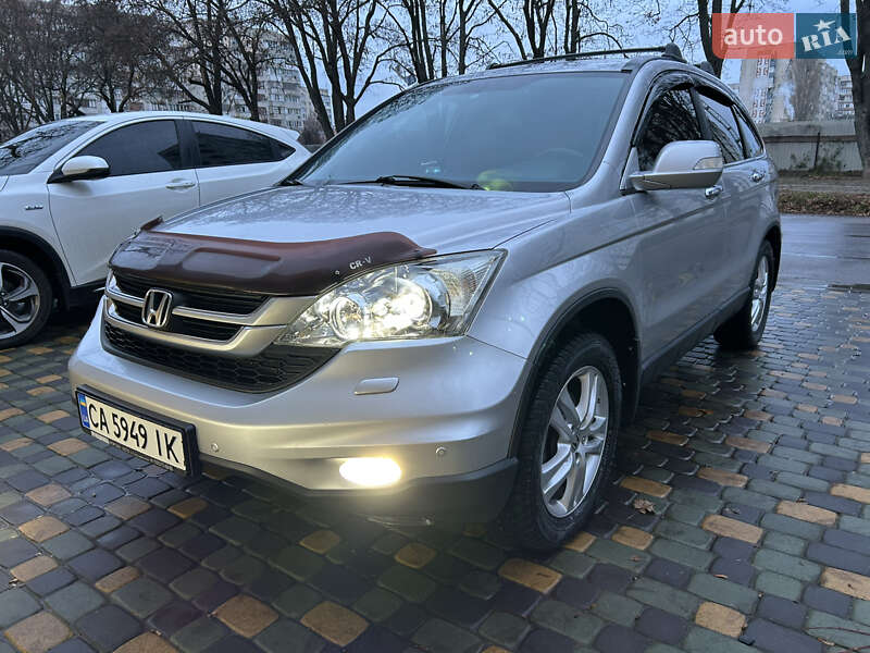 Внедорожник / Кроссовер Honda CR-V 2011 в Черкассах