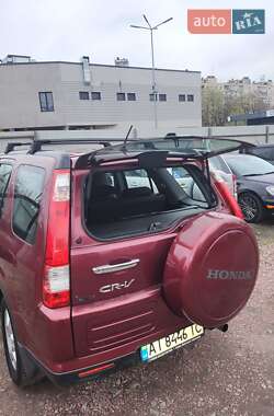 Позашляховик / Кросовер Honda CR-V 2005 в Києві