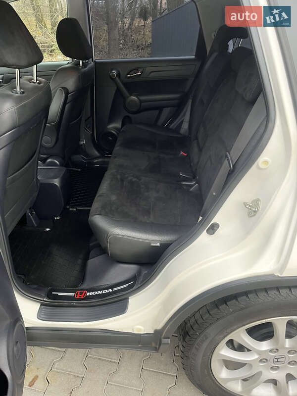 Внедорожник / Кроссовер Honda CR-V 2010 в Черновцах