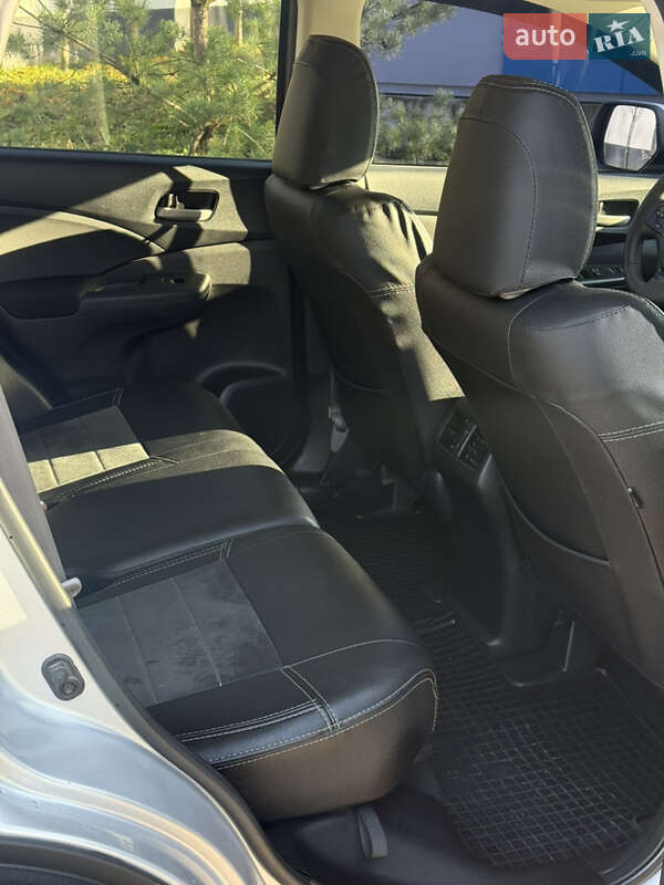 Внедорожник / Кроссовер Honda CR-V 2016 в Белой Церкви