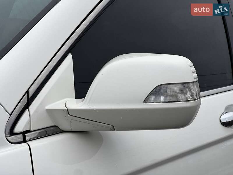 Внедорожник / Кроссовер Honda CR-V 2011 в Ахтырке фото 12 Внедорожник / Кроссовер Honda CR-V 2011 в Ахтырке