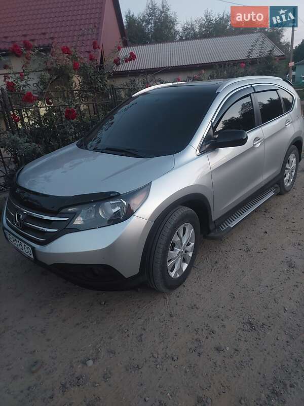 Внедорожник / Кроссовер Honda CR-V 2013 в Черновцах