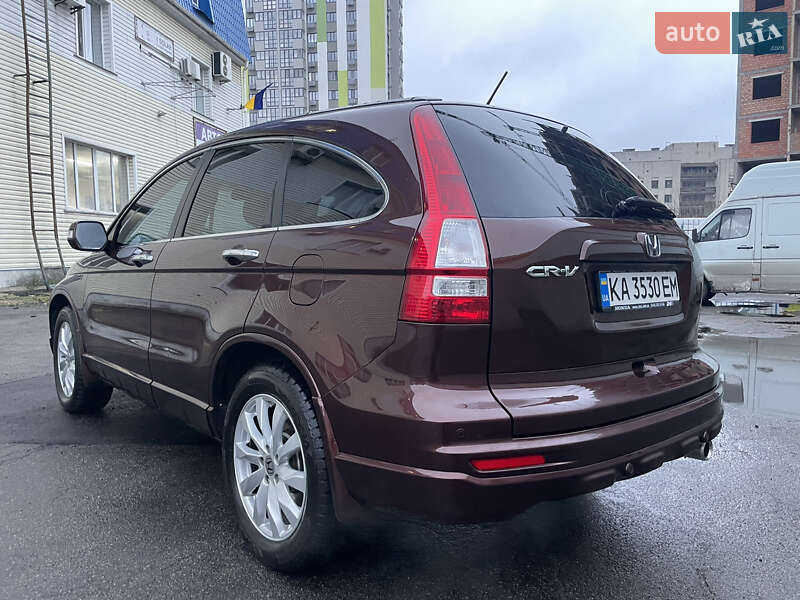 Внедорожник / Кроссовер Honda CR-V 2011 в Киеве