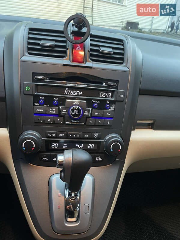 Внедорожник / Кроссовер Honda CR-V 2011 в Киеве