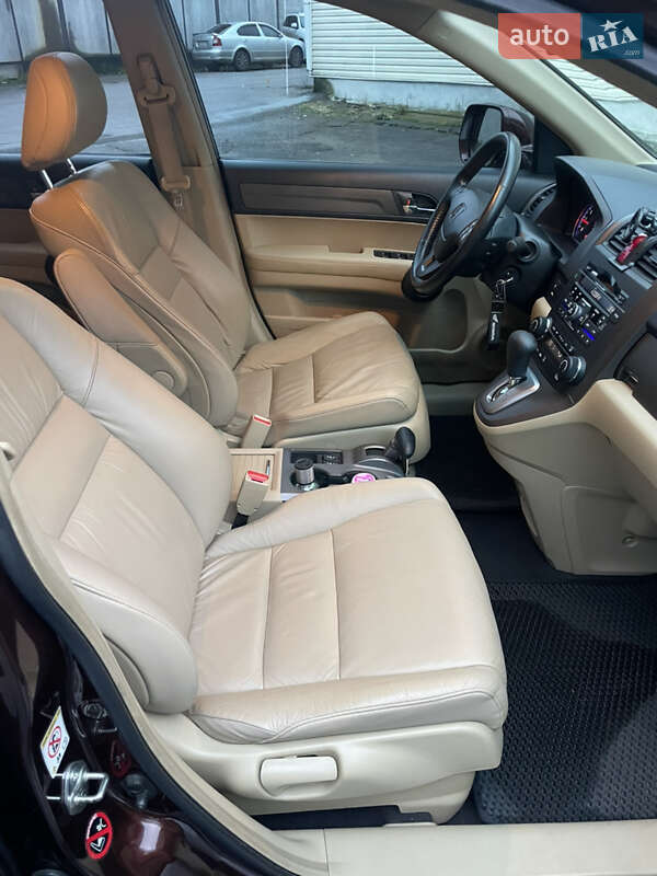 Внедорожник / Кроссовер Honda CR-V 2011 в Киеве