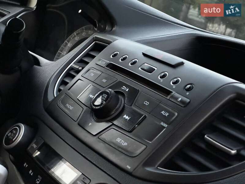 Позашляховик / Кросовер Honda CR-V 2013 в Охтирці фото 26 Позашляховик / Кросовер Honda CR-V 2013 в Охтирці