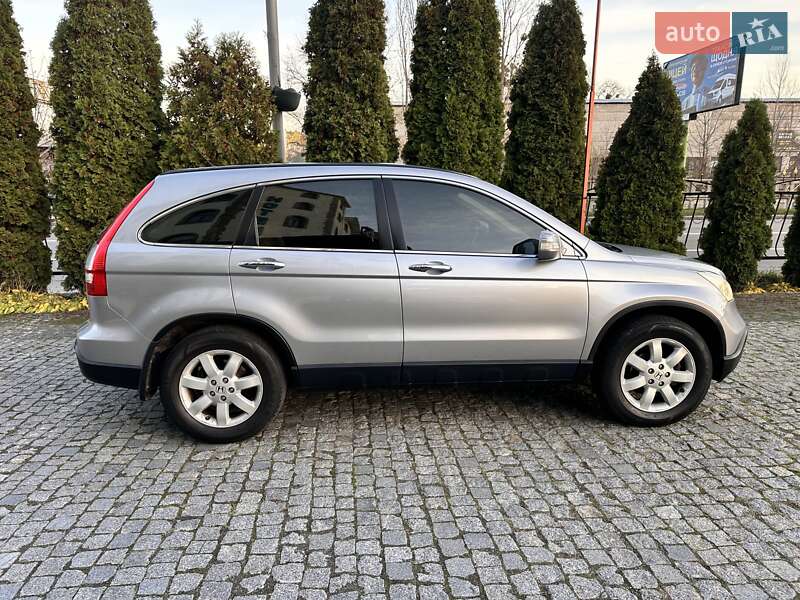 Позашляховик / Кросовер Honda CR-V 2008 в Києві