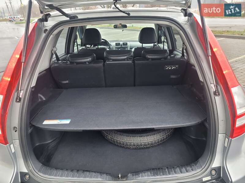 Внедорожник / Кроссовер Honda CR-V 2008 в Виннице