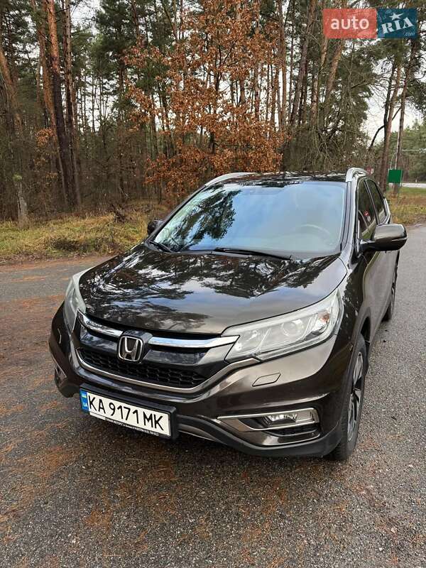 Позашляховик / Кросовер Honda CR-V 2015 в Києві