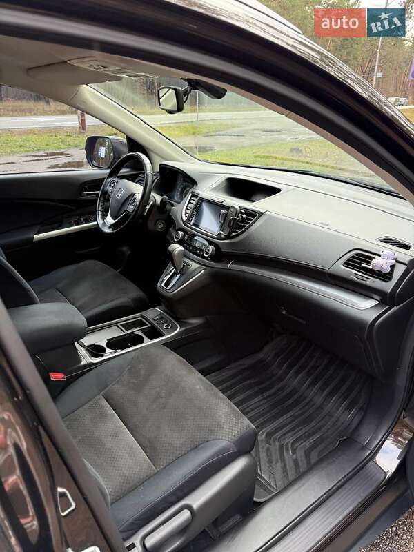 Позашляховик / Кросовер Honda CR-V 2015 в Києві