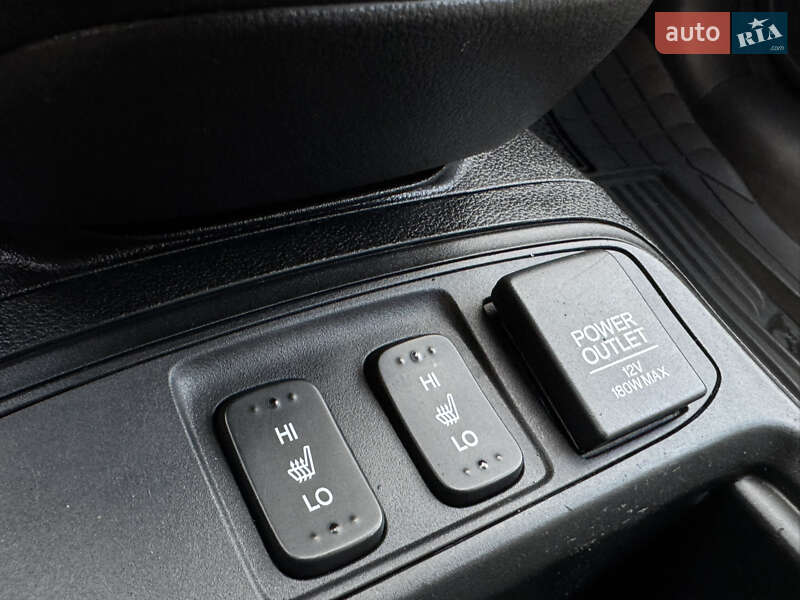 Позашляховик / Кросовер Honda CR-V 2015 в Ковелі