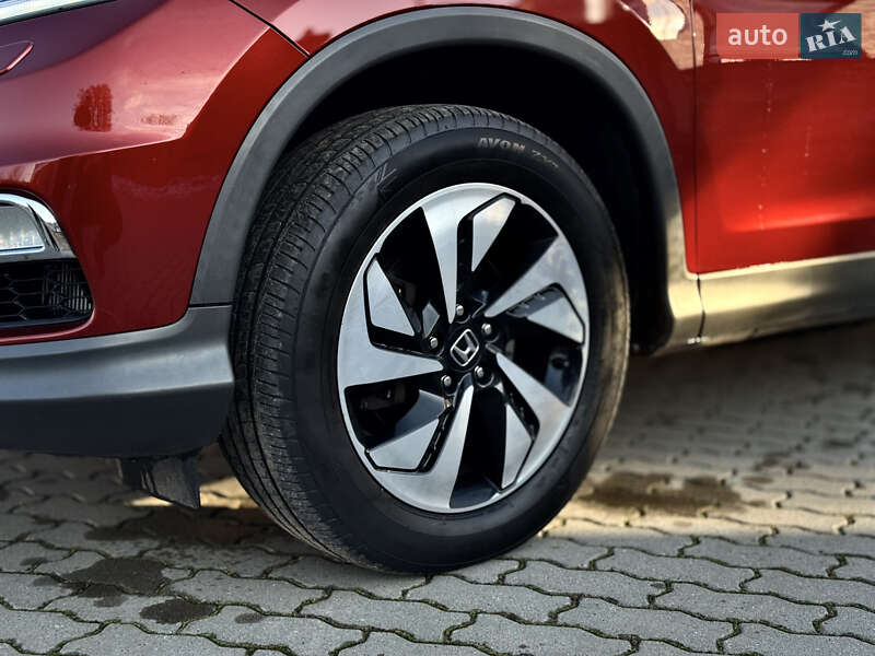 Внедорожник / Кроссовер Honda CR-V 2015 в Радивилове