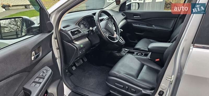 Внедорожник / Кроссовер Honda CR-V 2016 в Виннице
