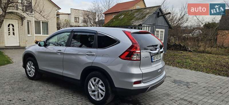 Внедорожник / Кроссовер Honda CR-V 2016 в Виннице