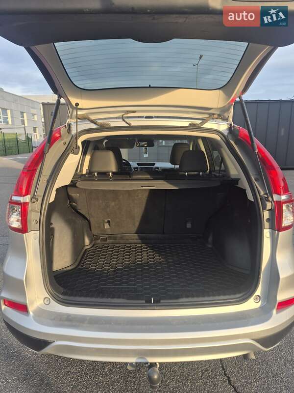 Позашляховик / Кросовер Honda CR-V 2017 в Києві фото 35 Позашляховик / Кросовер Honda CR-V 2017 в Києві