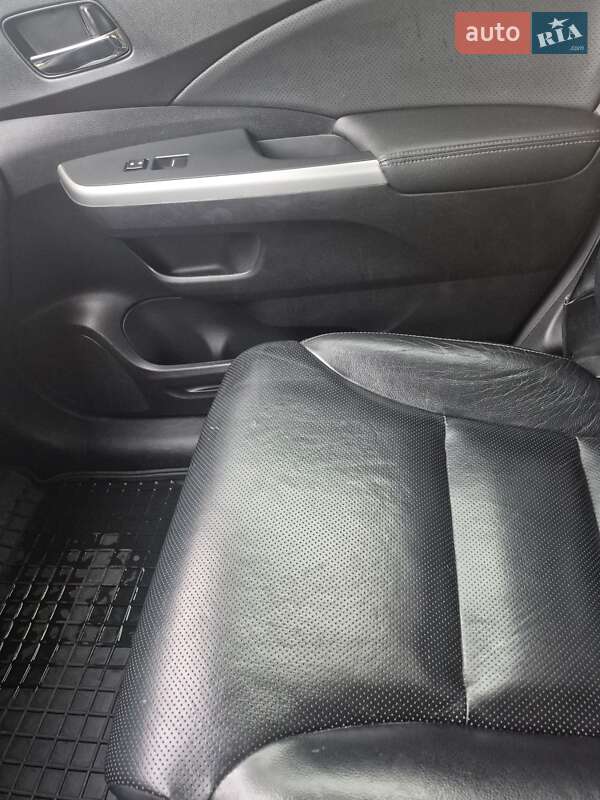 Позашляховик / Кросовер Honda CR-V 2017 в Києві фото 22 Позашляховик / Кросовер Honda CR-V 2017 в Києві
