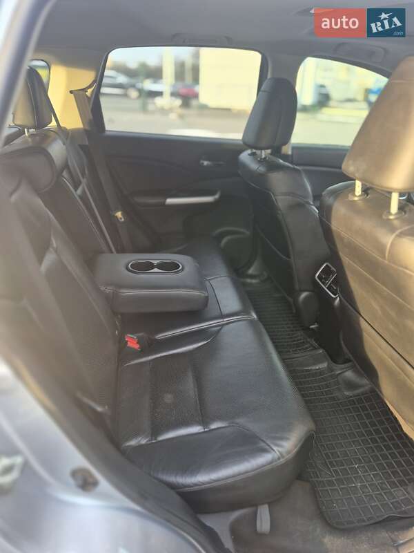 Позашляховик / Кросовер Honda CR-V 2017 в Києві фото 31 Позашляховик / Кросовер Honda CR-V 2017 в Києві