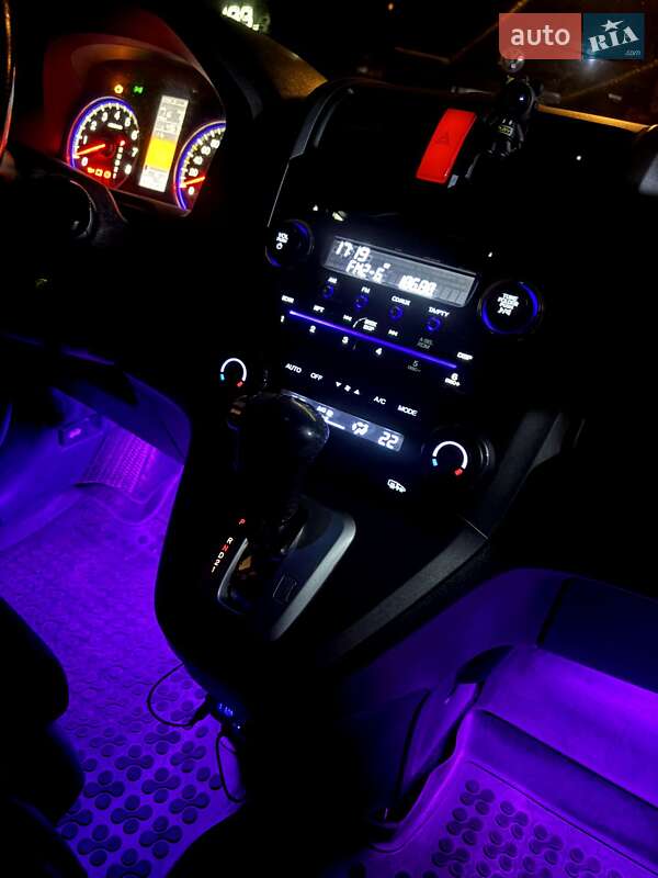 Позашляховик / Кросовер Honda CR-V 2007 в Харкові