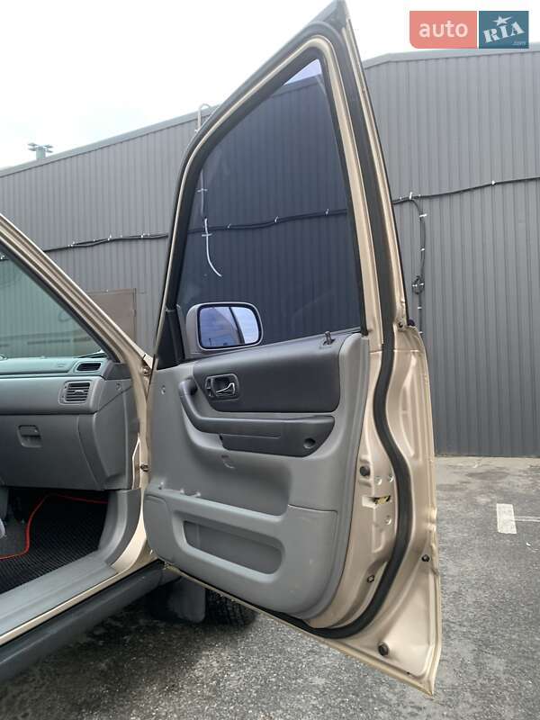 Позашляховик / Кросовер Honda CR-V 2001 в Софіївській Борщагівці фото 23 Позашляховик / Кросовер Honda CR-V 2001 в Софіївській Борщагівці