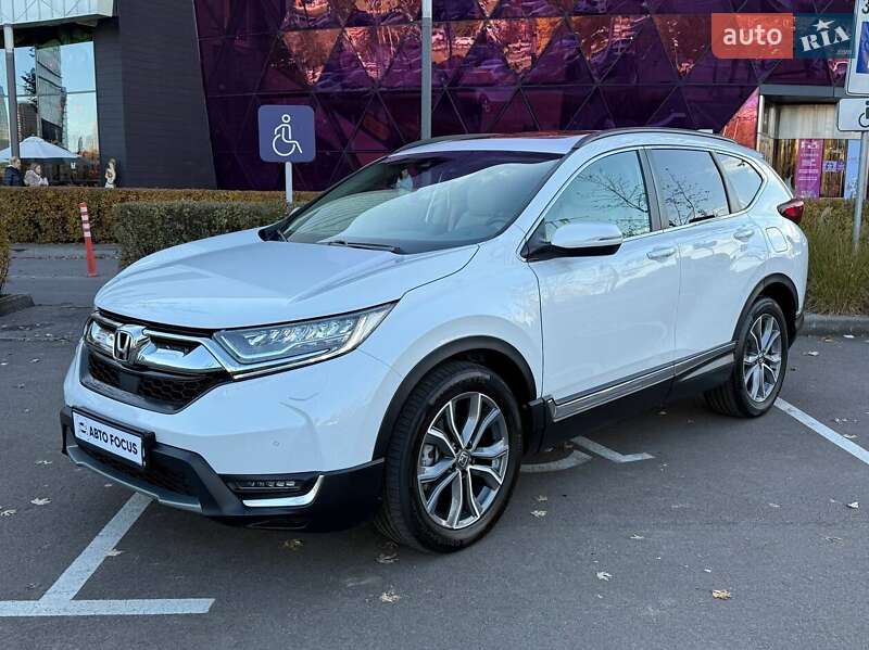 Внедорожник / Кроссовер Honda CR-V 2020 в Киеве