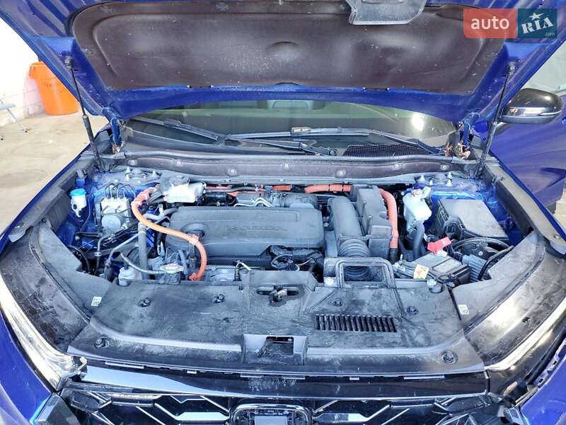 Внедорожник / Кроссовер Honda CR-V 2023 в Львове