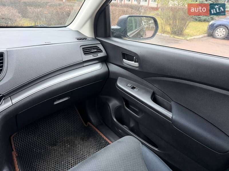 Внедорожник / Кроссовер Honda CR-V 2015 в Чернигове