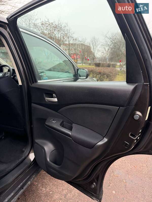 Внедорожник / Кроссовер Honda CR-V 2015 в Чернигове