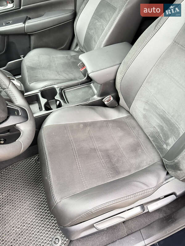 Позашляховик / Кросовер Honda CR-V 2017 в Чернігові фото 9 Позашляховик / Кросовер Honda CR-V 2017 в Чернігові