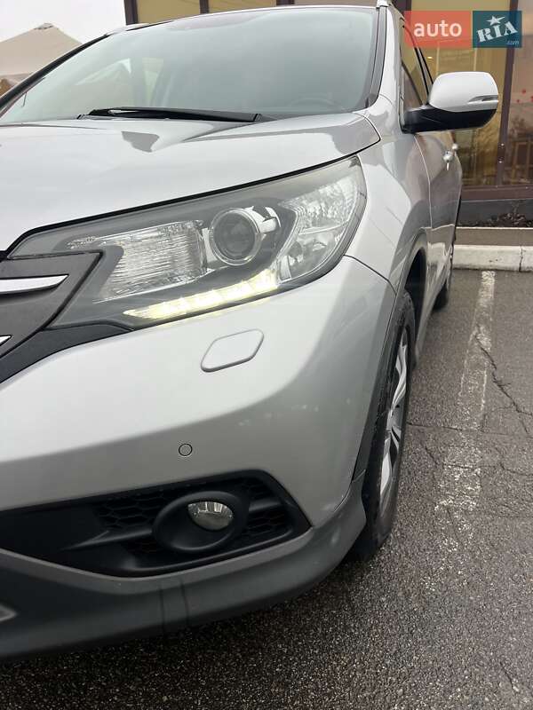 Внедорожник / Кроссовер Honda CR-V 2014 в Киеве
