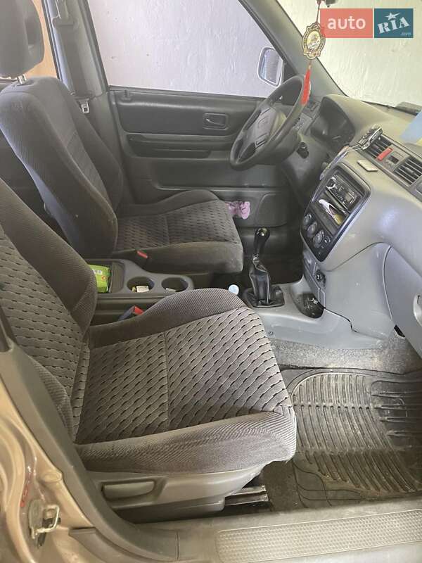 Позашляховик / Кросовер Honda CR-V 1999 в Рожнятові
