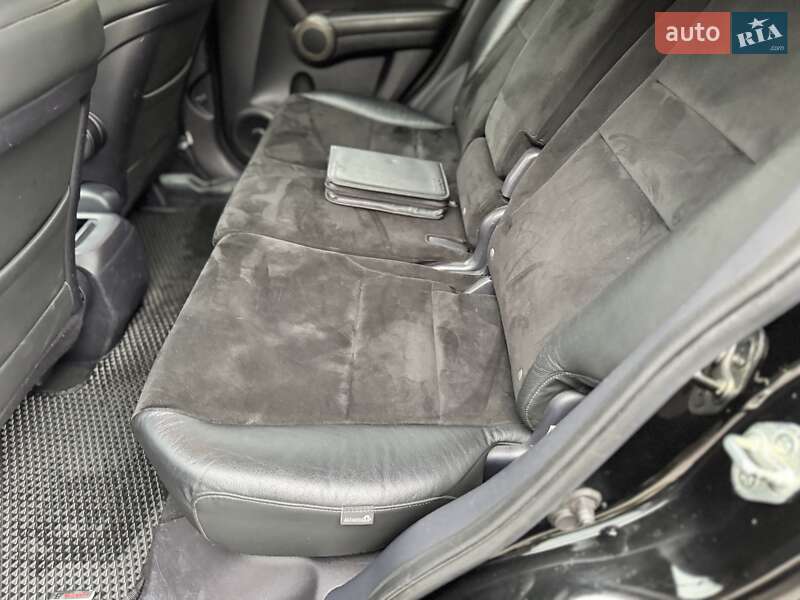 Внедорожник / Кроссовер Honda CR-V 2012 в Киеве