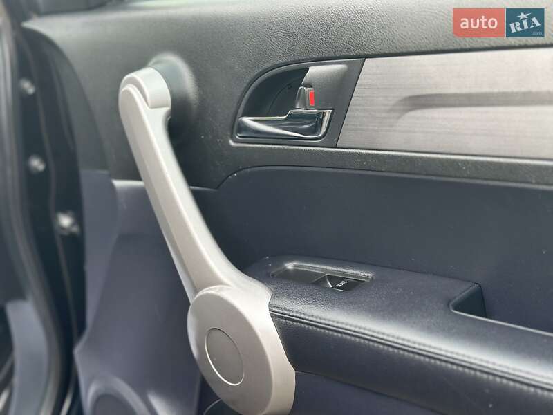 Внедорожник / Кроссовер Honda CR-V 2008 в Дрогобыче