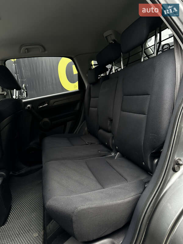 Позашляховик / Кросовер Honda CR-V 2010 в Львові фото 13 Позашляховик / Кросовер Honda CR-V 2010 в Львові